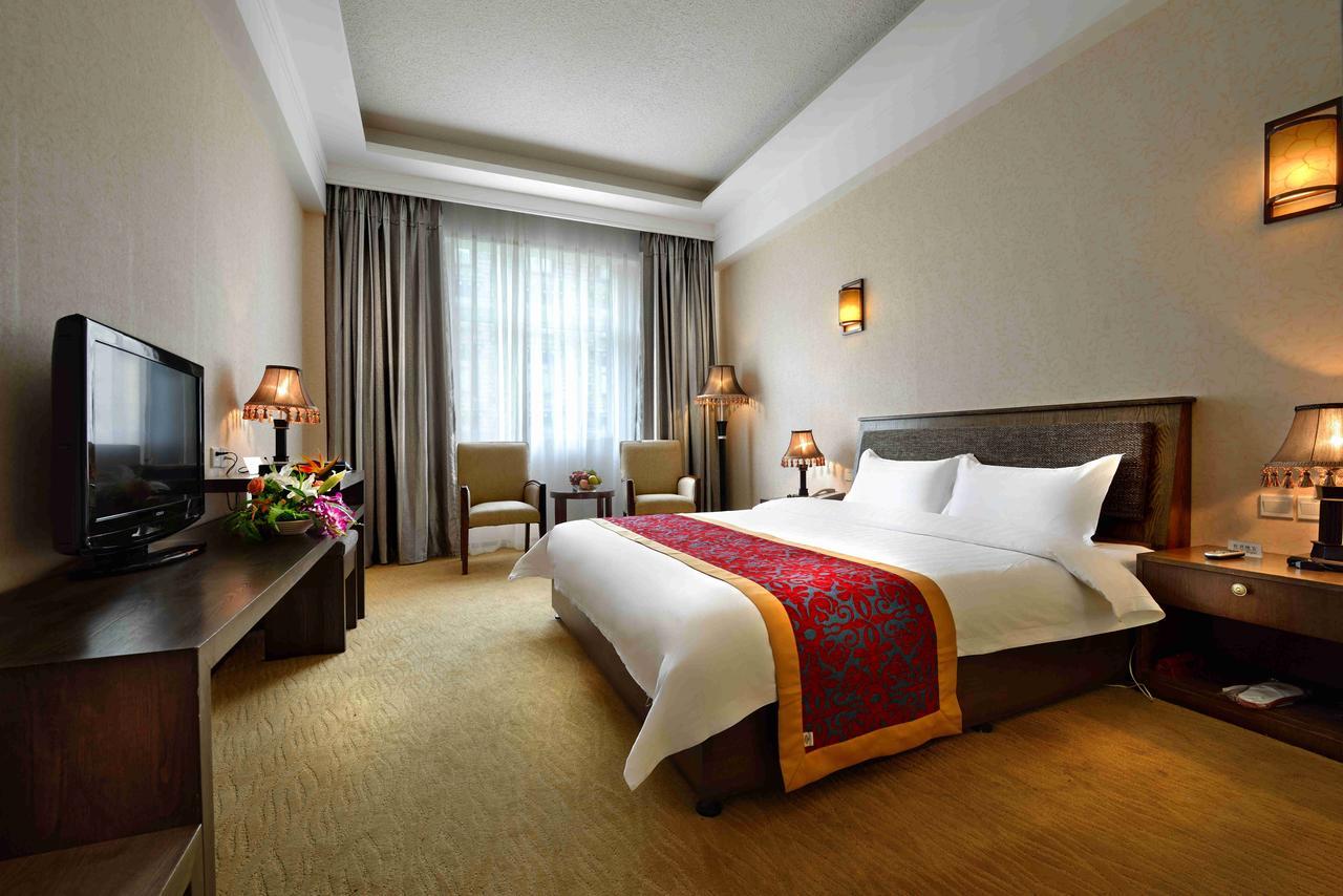 Ramada Encore Daocheng Yading Zewnętrze zdjęcie